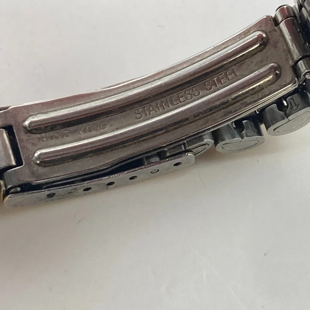 Vtg Pulsar Women's Watch 24mm Gold Tone V248-0020 Day Date New Battery SMALL 6